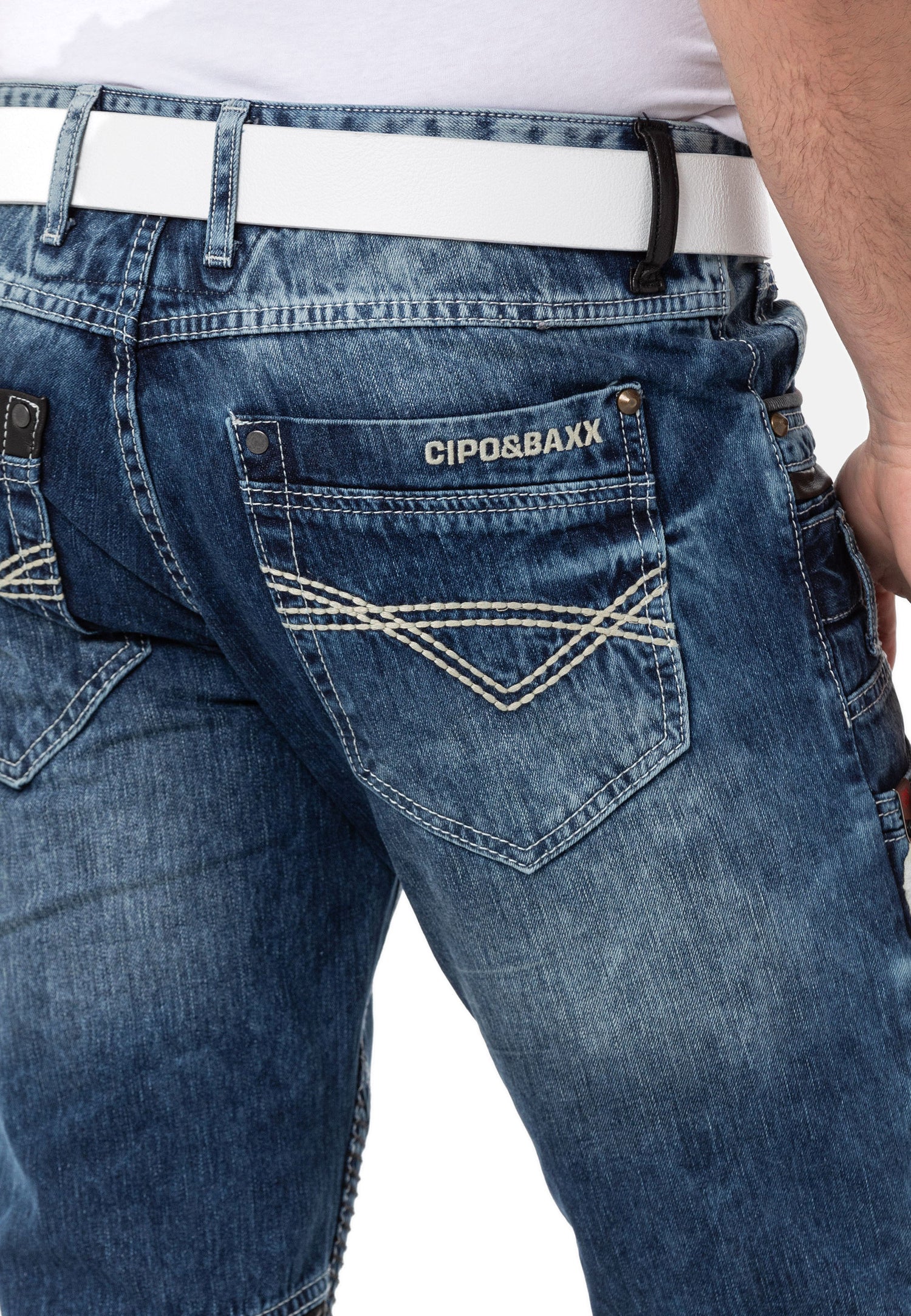 CD637 Herren bequeme Jeans im coolen Look