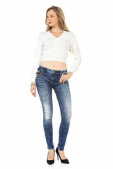WD466 Damen Slim-Fit-Jeans mit coolen Nieten