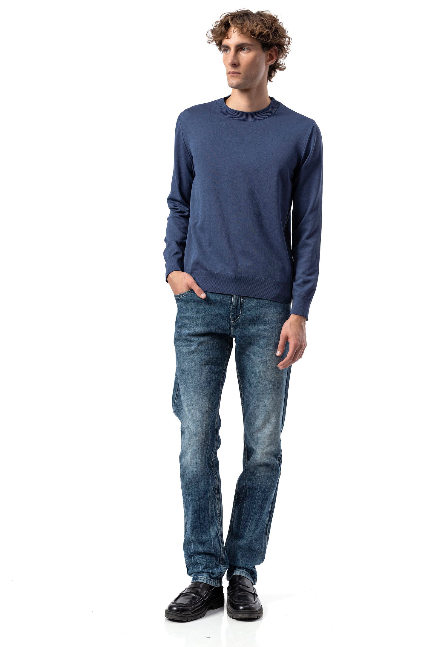 BP206 Pull homme Coupe régulière