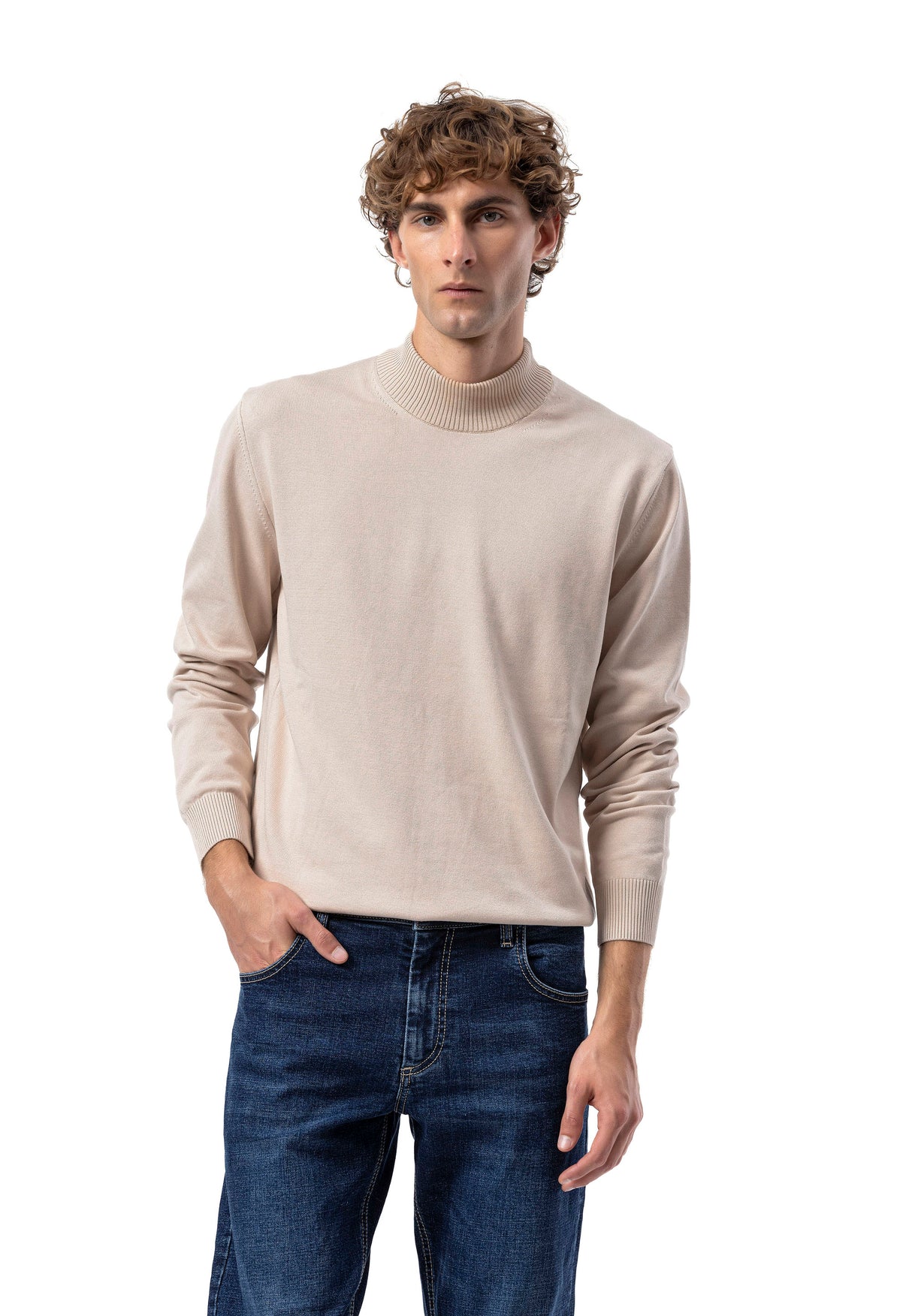 BP201 Pull homme avec col montant – Coupe régulière