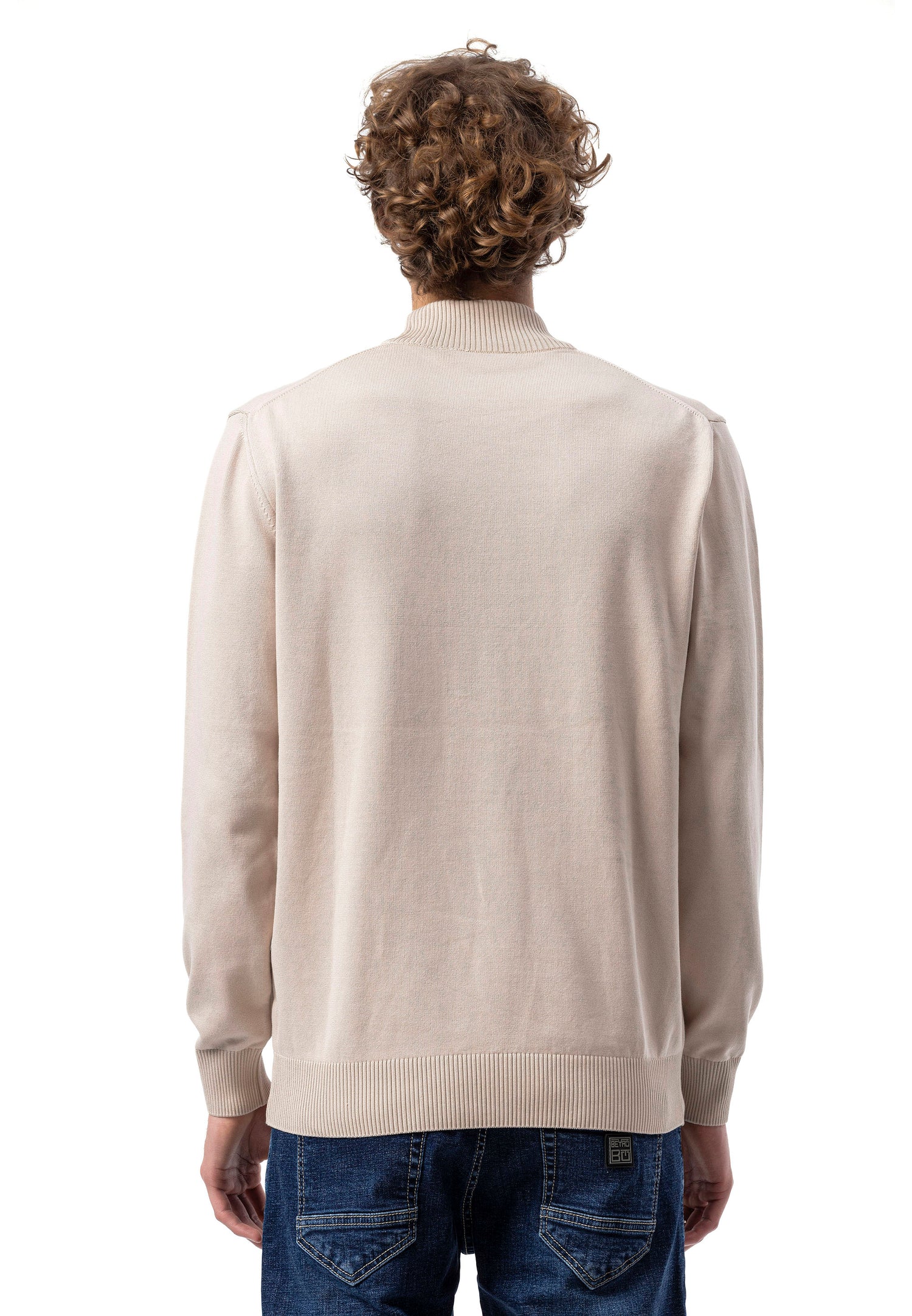 BP201 Pull homme avec col montant – Coupe régulière