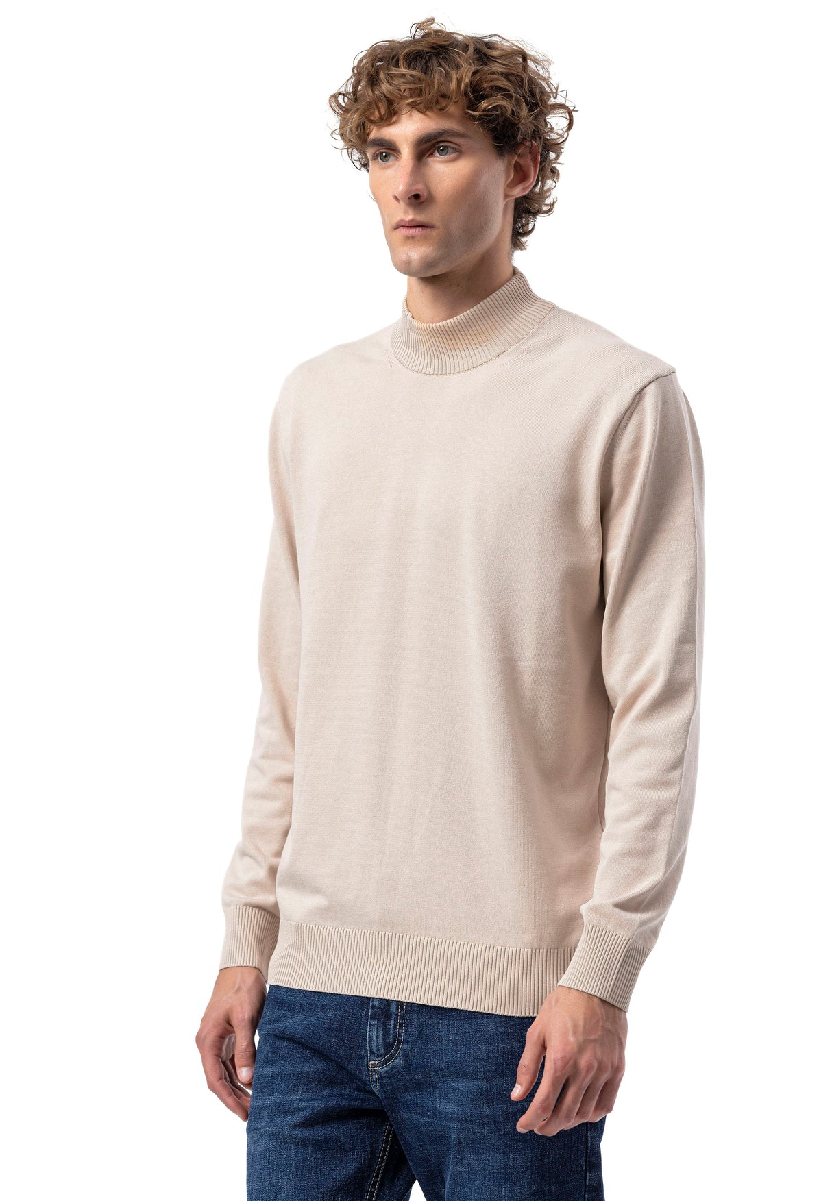 BP201 Pull homme avec col montant – Coupe régulière