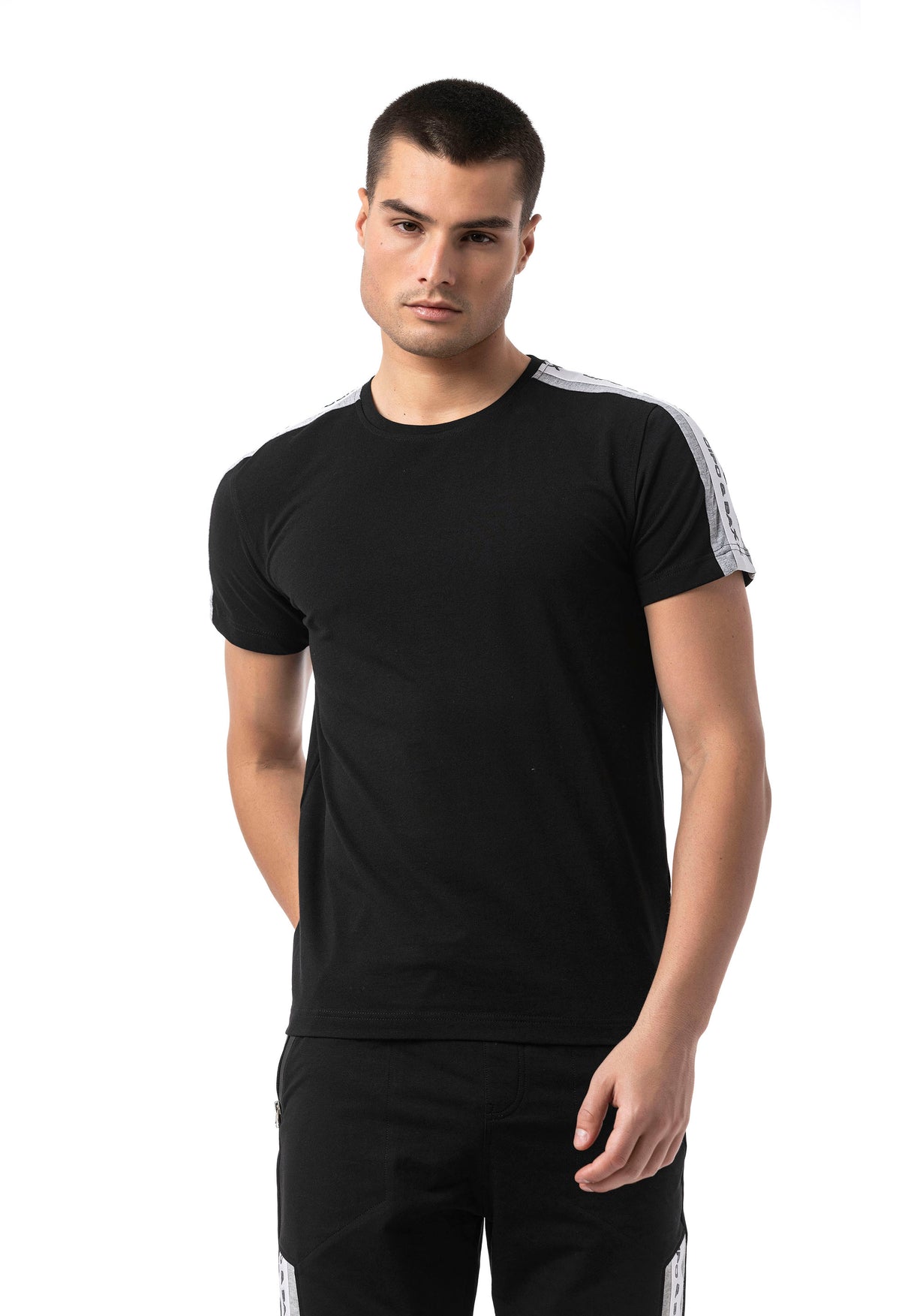 CT815 Uomo T-Shirt