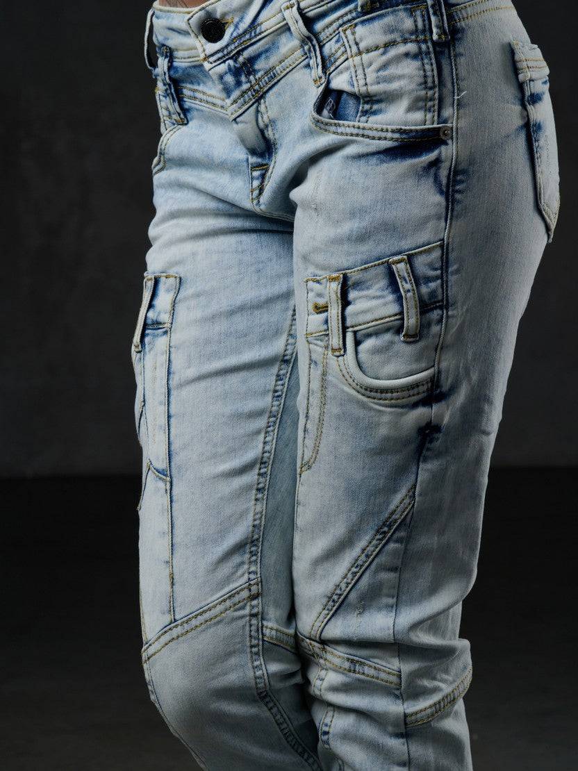 WD216 Women Comfortable Jeans in the fashionable washing of Slim Fit