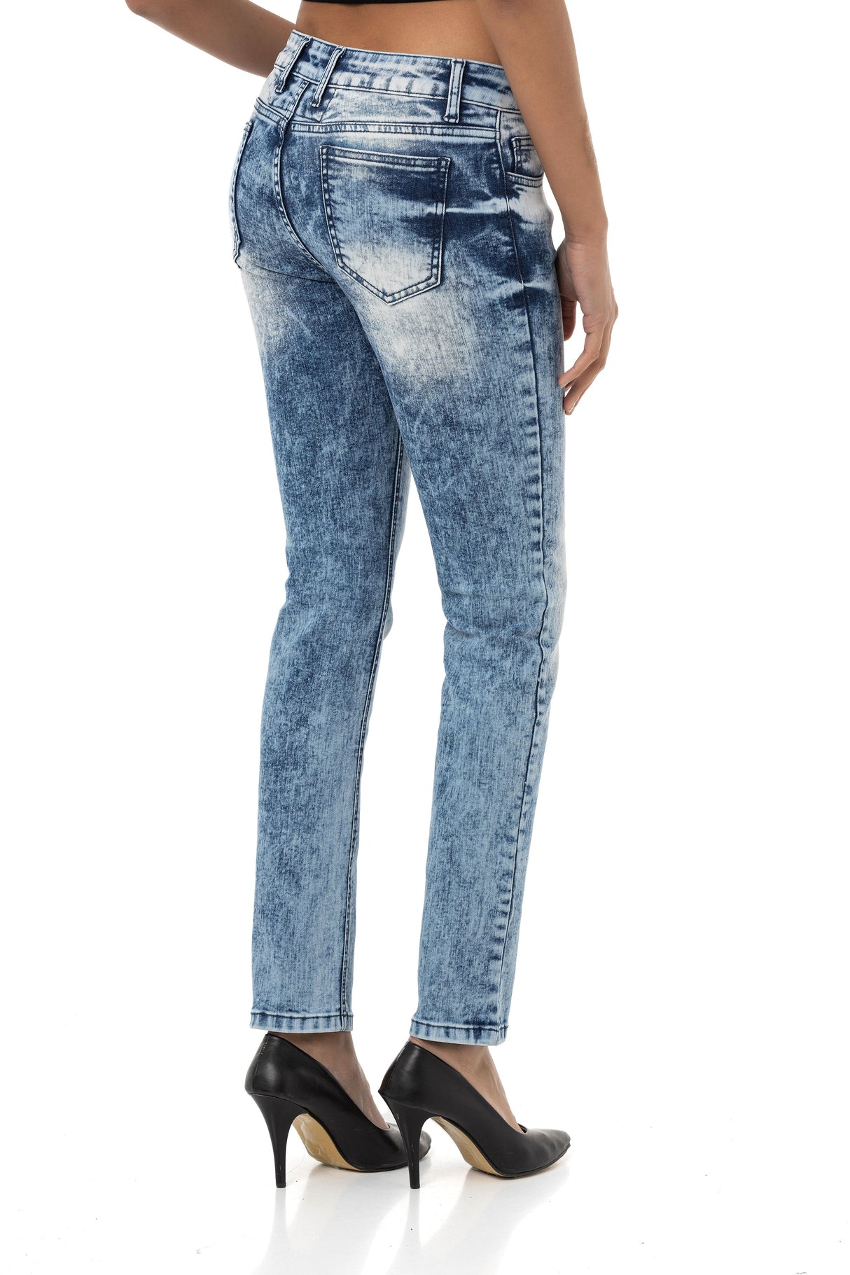 WD459 Mujeres Jeans de ajuste delgado en un aspecto moderno