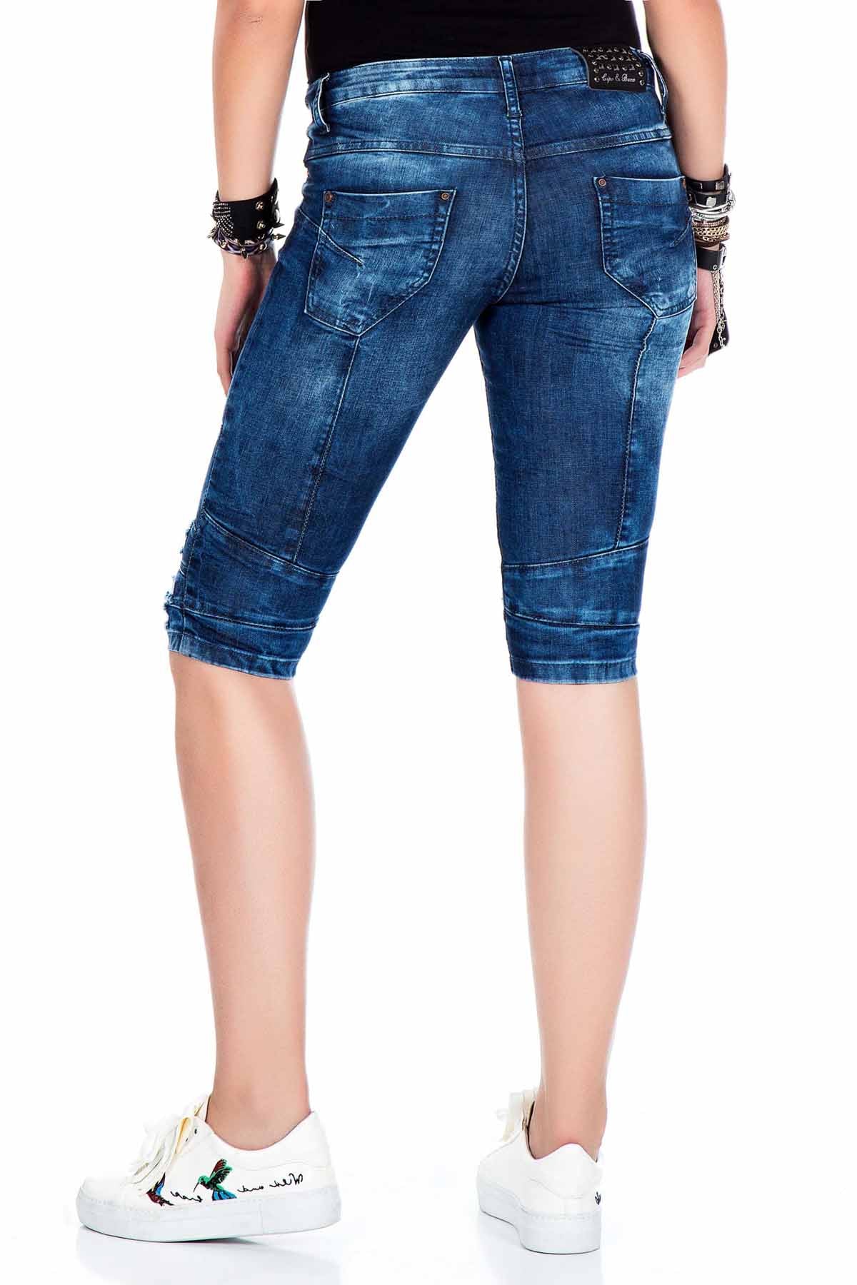 WK136 MUJER CAPRI
