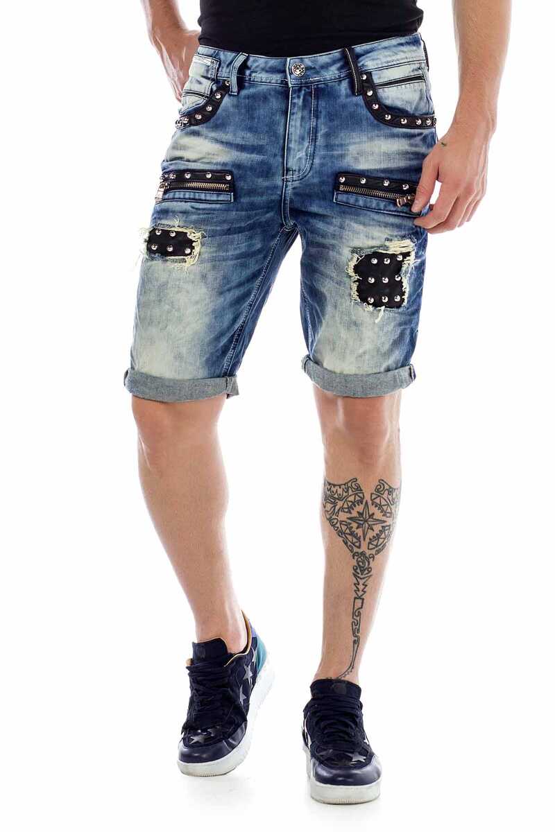 Ck181 men Capri shorts with stylish riveting