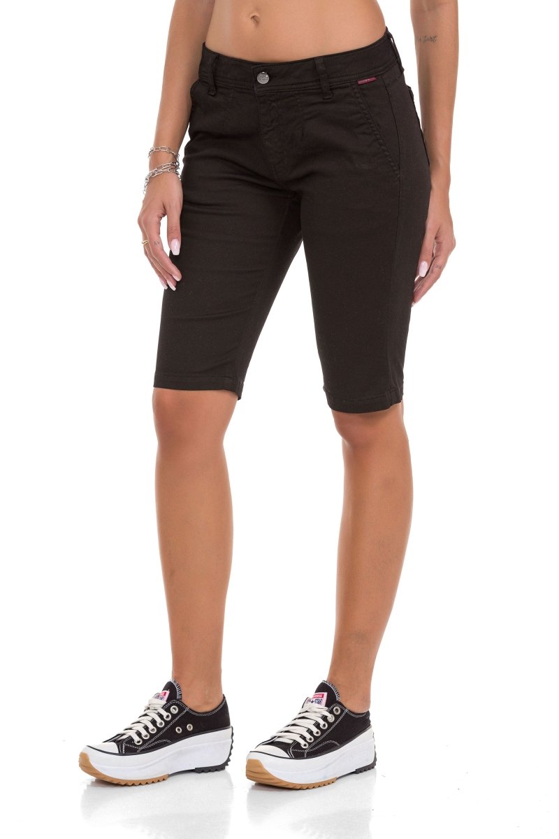 Wk186 Femmes capri shorts dans une coupe moderne