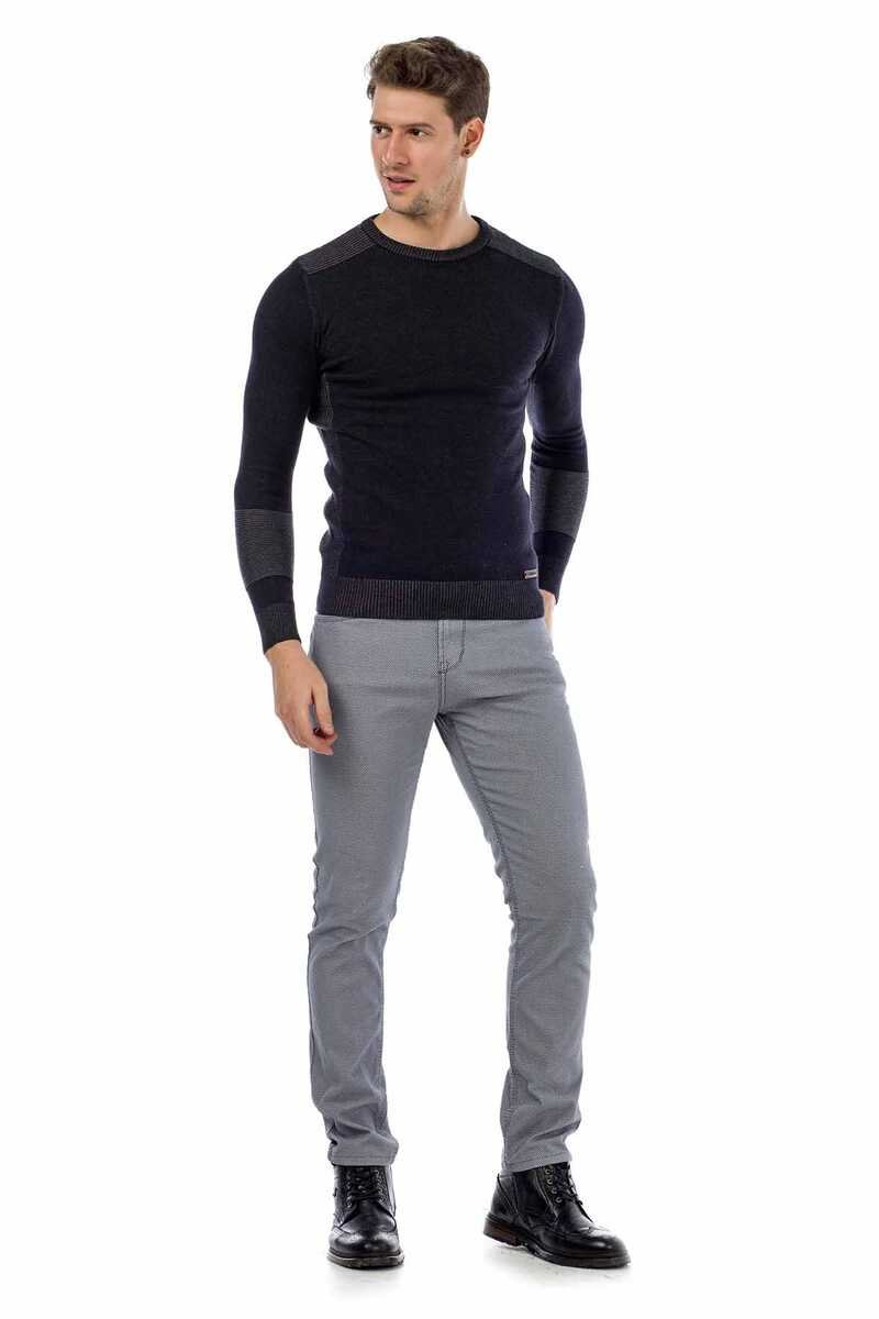 CD432 Men's fabric trousers in the fashionable slim fit cut