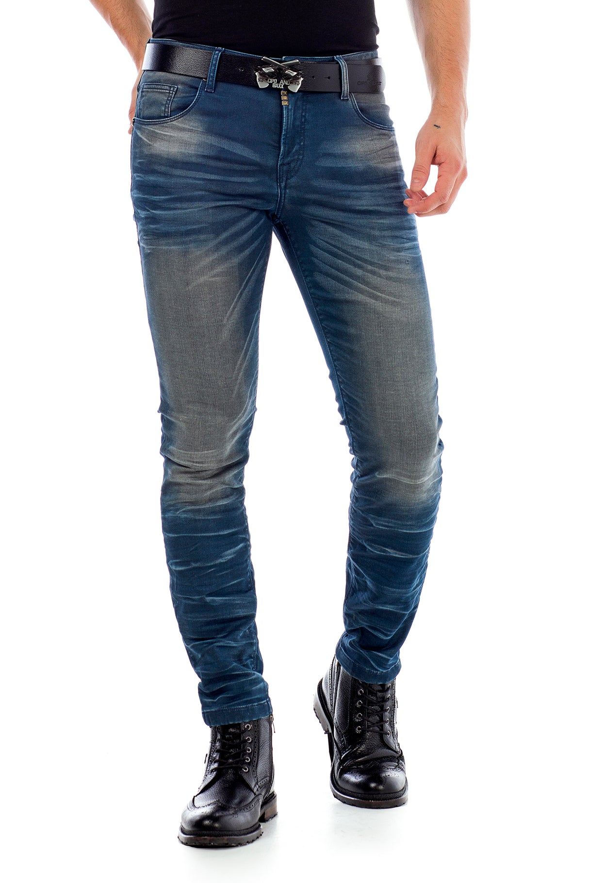  CD492  Jeans Slim-Fit para Hombre