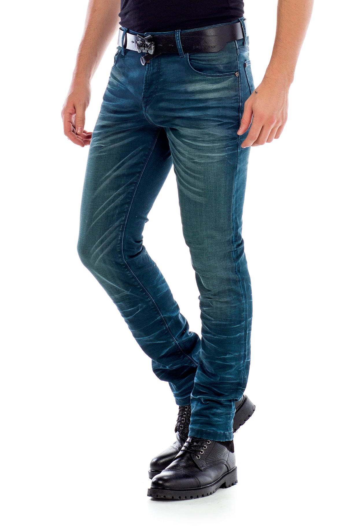  CD492  Jeans Slim-Fit para Hombre