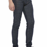 CD538 Men's Slim-Fit Jeans in the classic cut