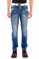 Jeans comodi da uomo CD562 con un lavello sorprendente in forma dritta