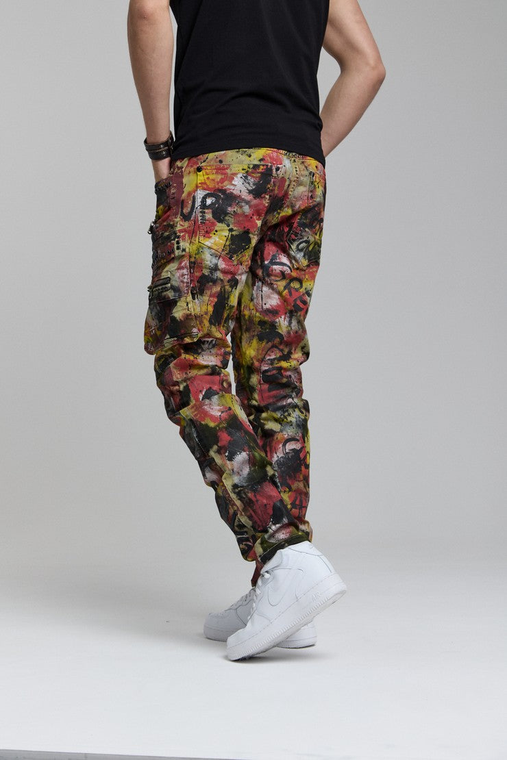 CD587 Jeans cómodos para hombres con detalles de salpicaduras de color