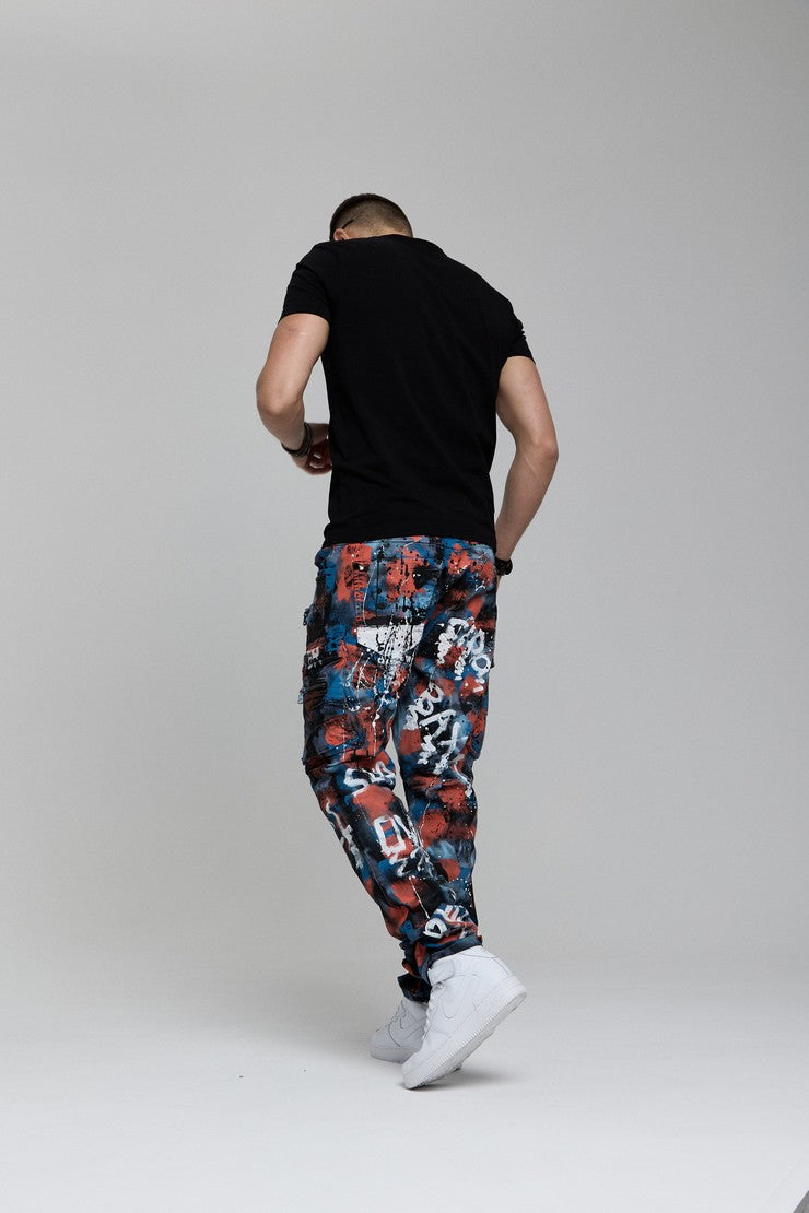 CD587 Jeans cómodos para hombres con detalles de salpicaduras de color