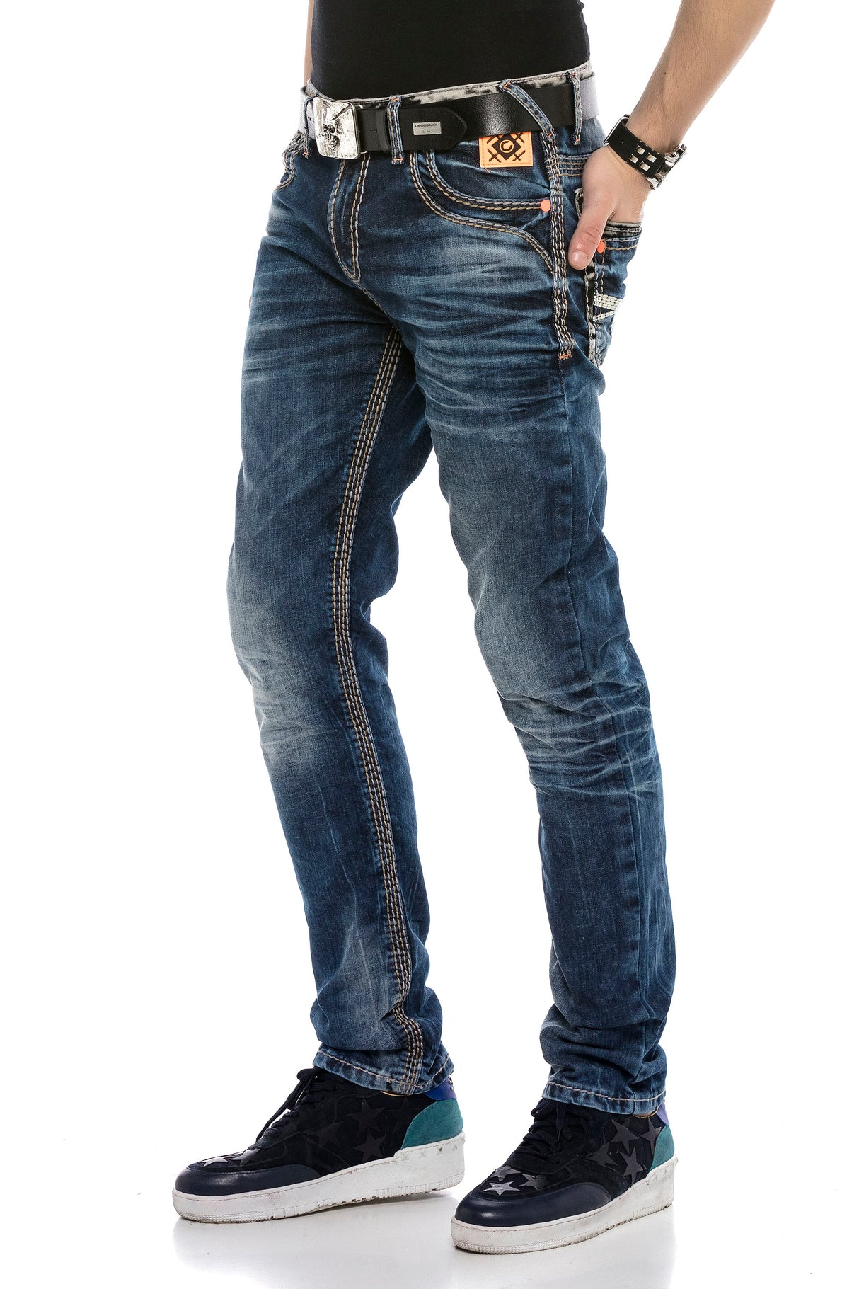 CD593 Jeans cómodos para hombres con costuras decorativas