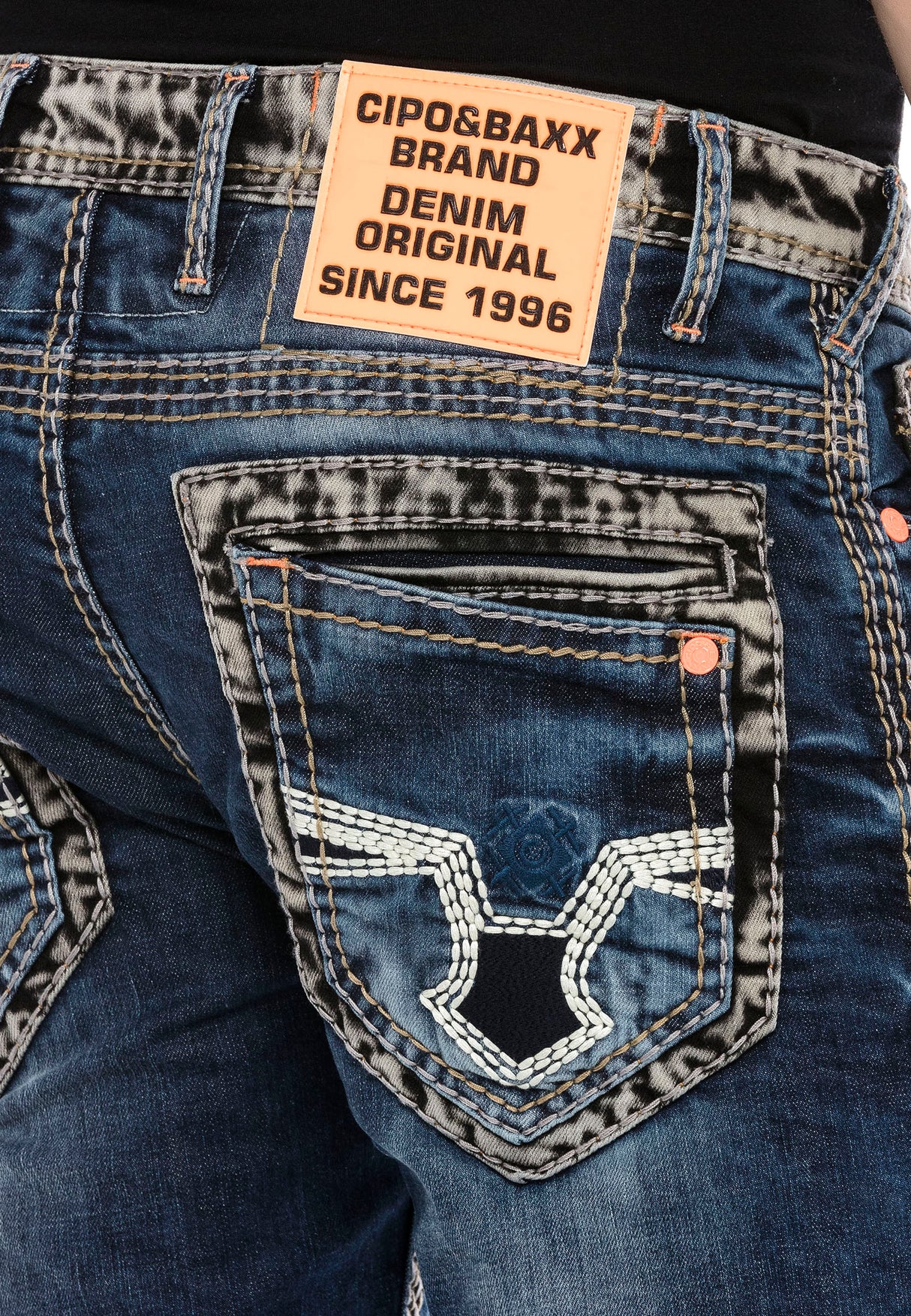 CD593 Jeans cómodos para hombres con costuras decorativas