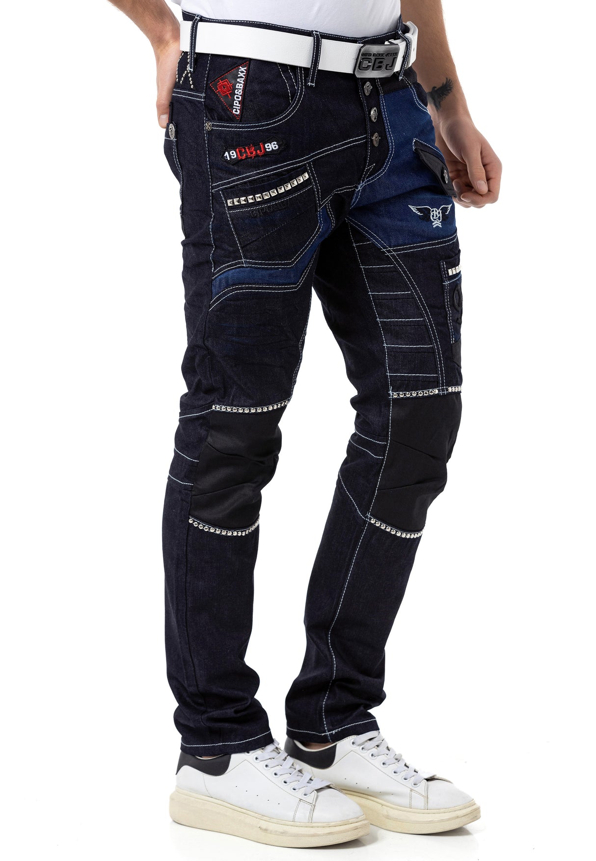 CD639 Men Straight Fit Jeans en diseño elegante