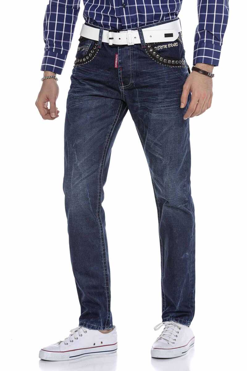 Jeans para hombres CD665 con bordados en un aspecto de moda