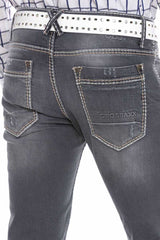 CD668 Jeans cómodos para hombres en un corte moderno y recto