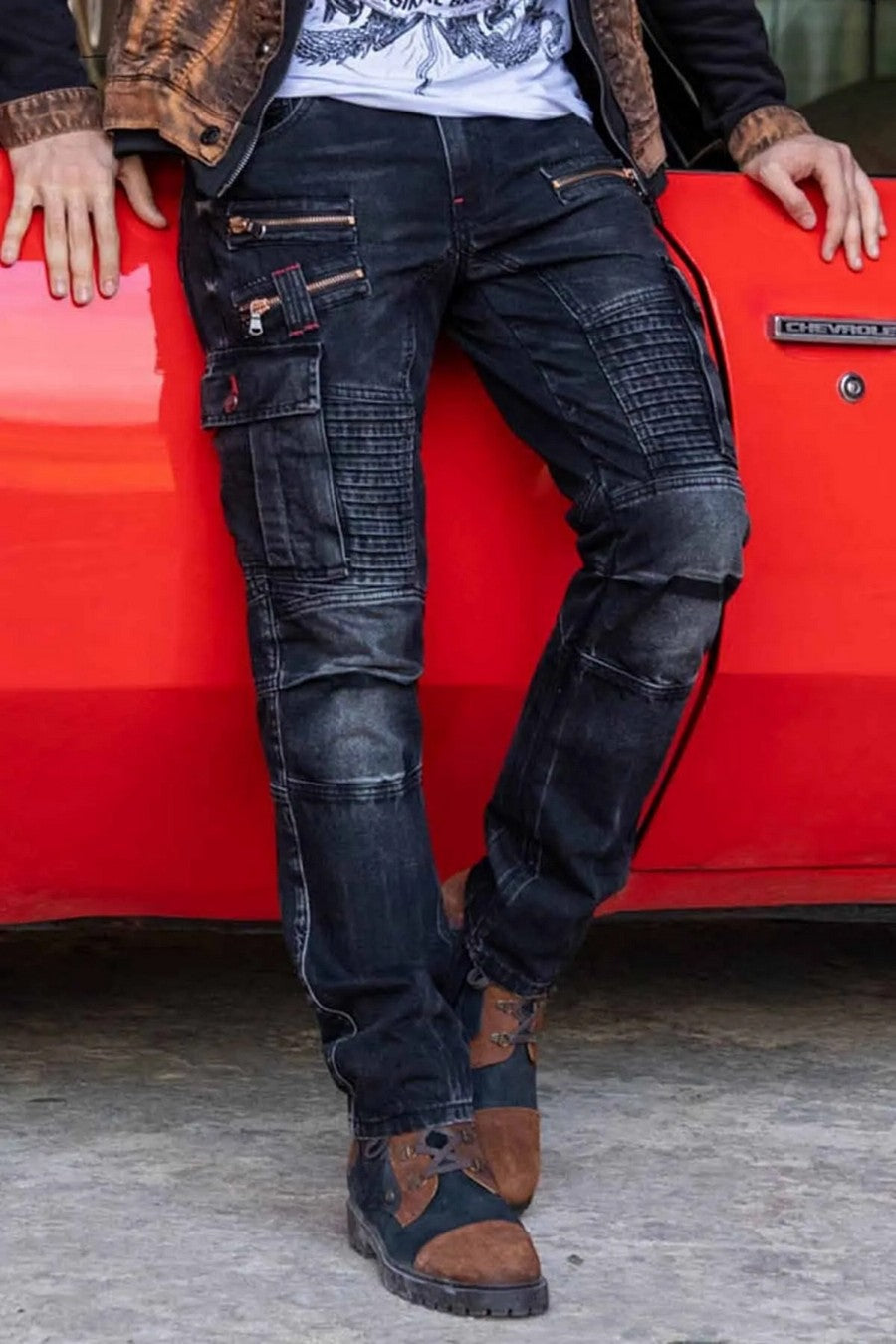 BLACK / W29-L32