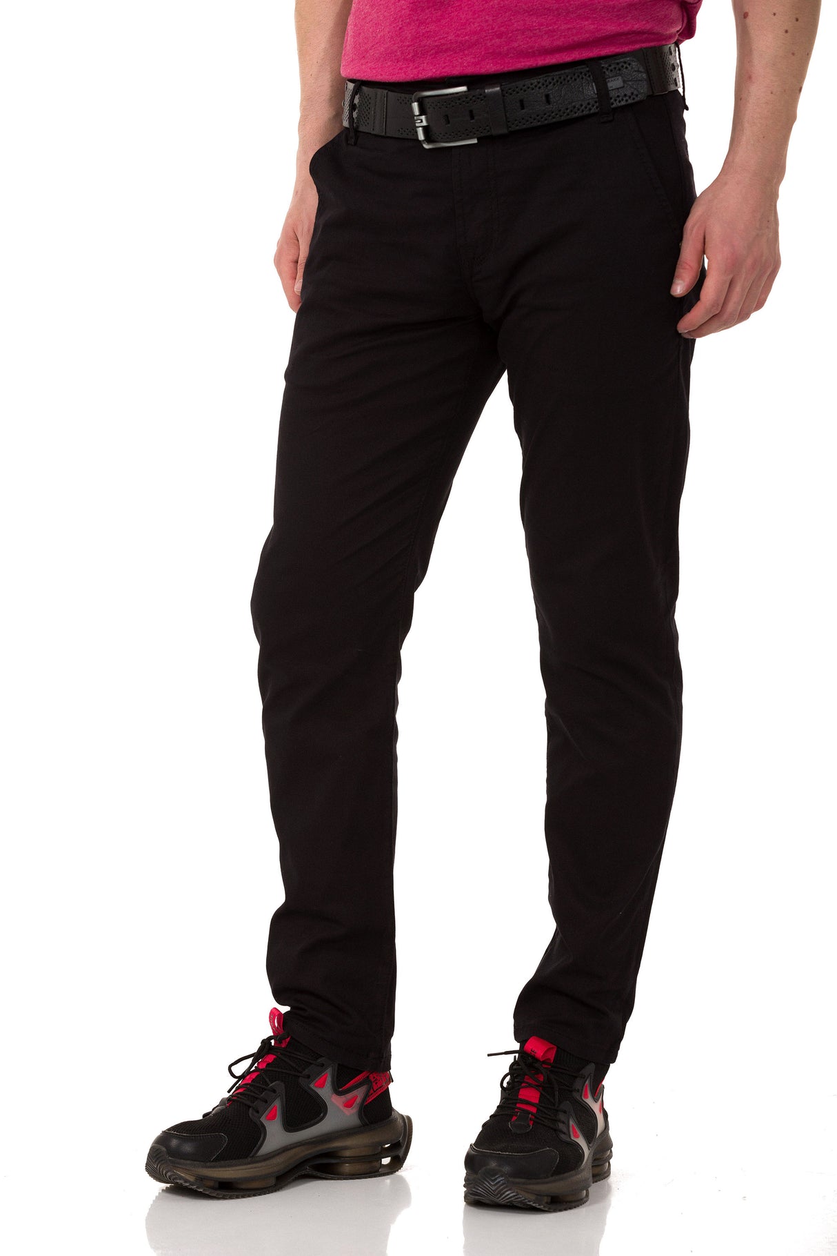 CD842 Men's fabric trousers in the fashionable slim fit cut