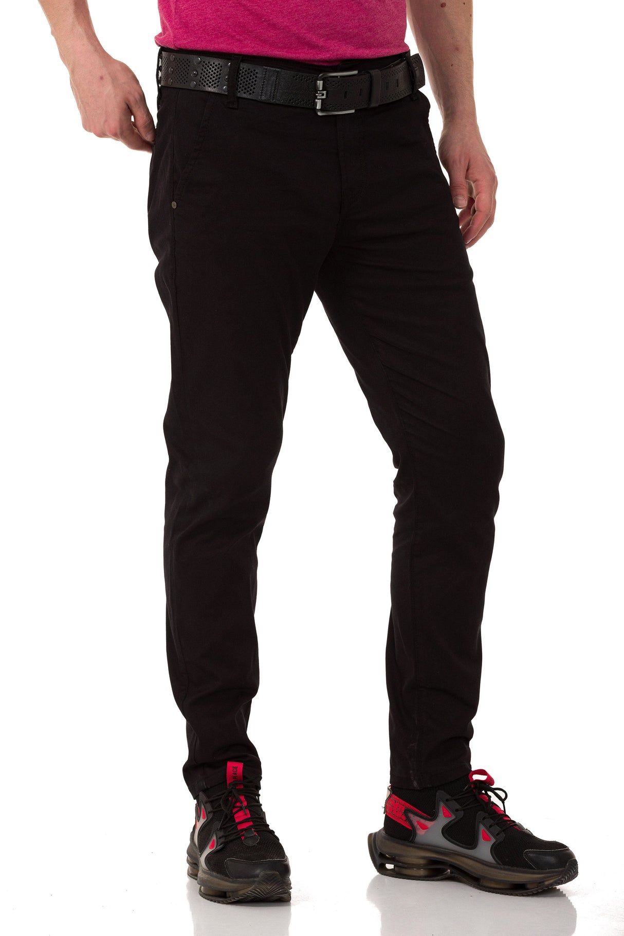 CD842 Men's fabric trousers in the fashionable slim fit cut