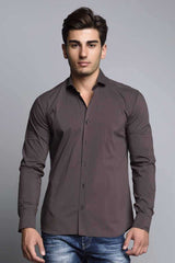 CH113 Camisa de manga larga para hombres en el corte clásico