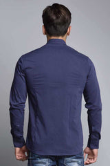 CH113 Camisa de manga larga para hombres en el corte clásico