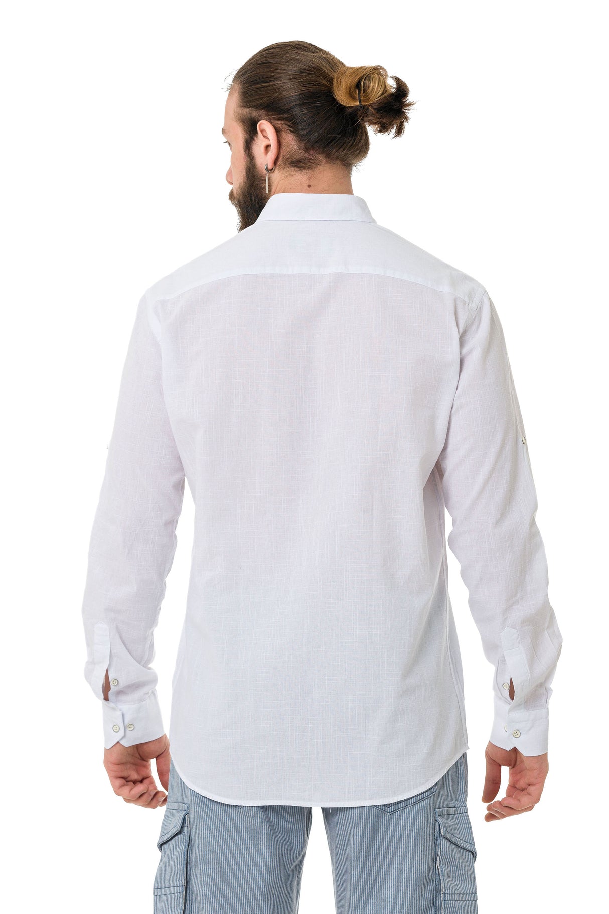 CH199 Camisa de manga larga para hombres con un aspecto clásico moderno