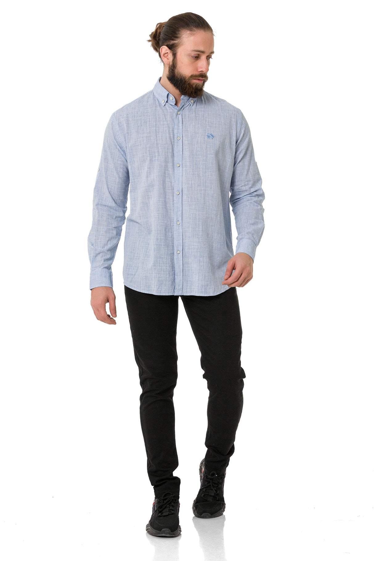CH199 Camisa de manga larga para hombres con un aspecto clásico moderno