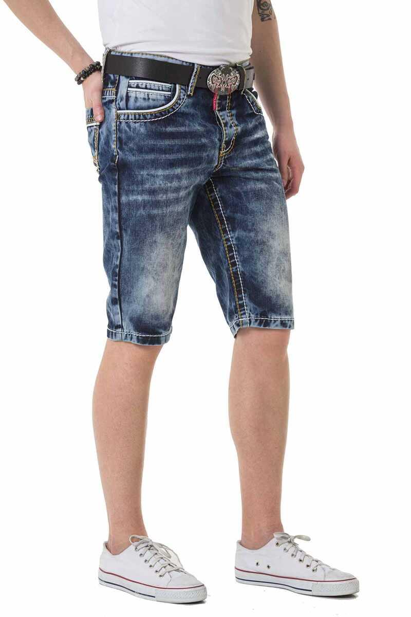 Ck268 men Capri shorts with contrast seams