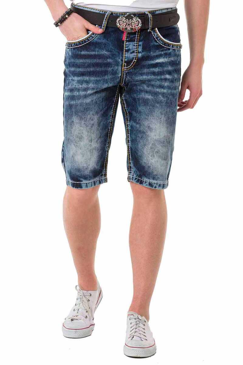 Ck268 men Capri shorts with contrast seams
