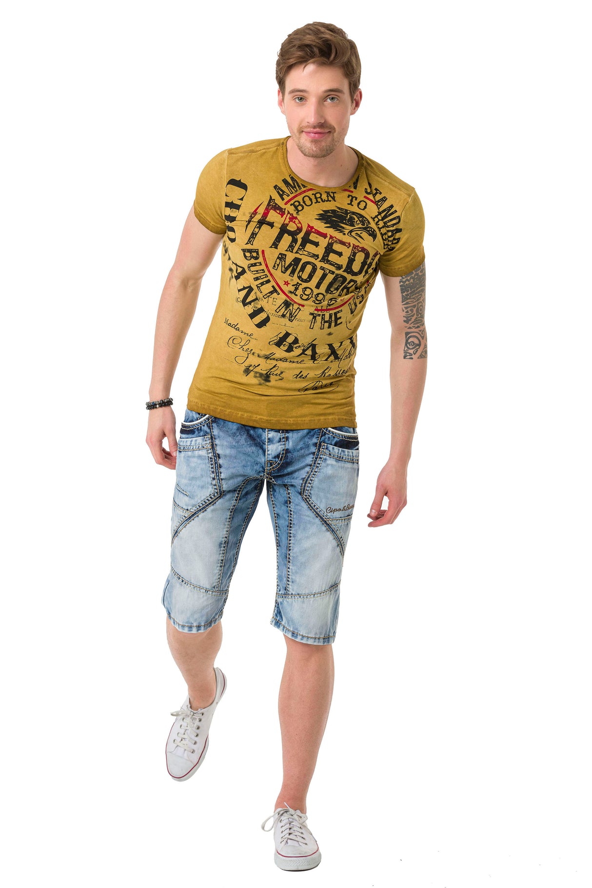 CK270 Herren Capri Shorts mit auffälligen Ziernähten