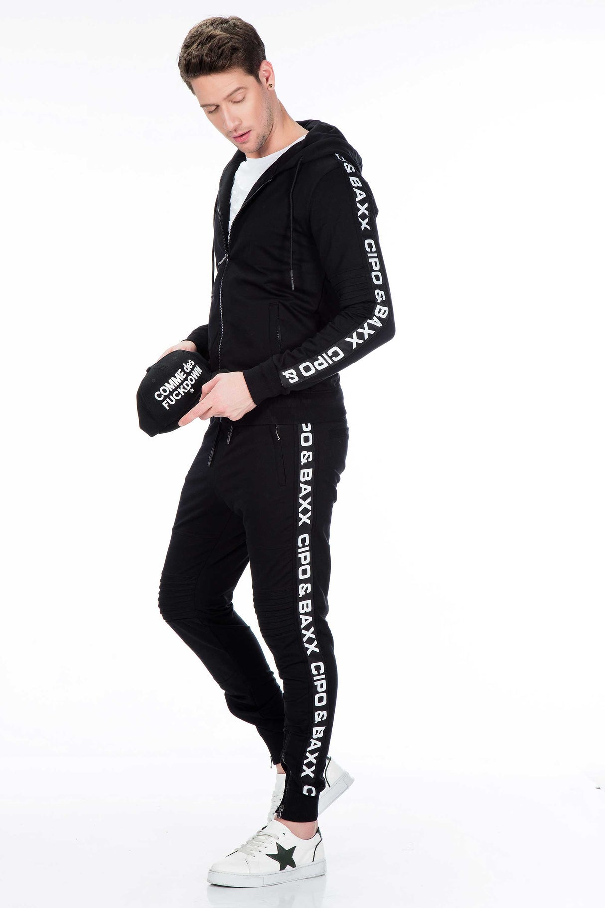CL292 Chaqueta de sudor para hombres en un look deportivo clásico