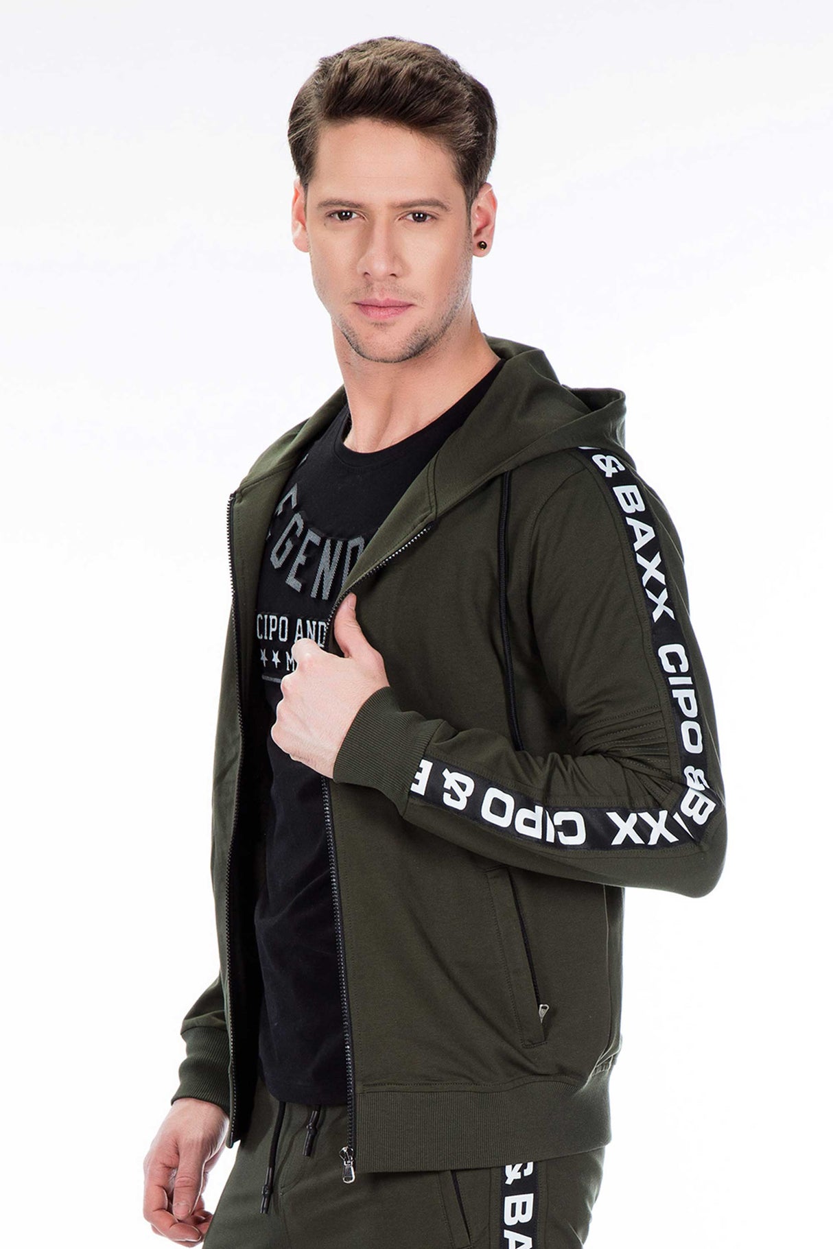 CL292 Chaqueta de sudor para hombres en un look deportivo clásico