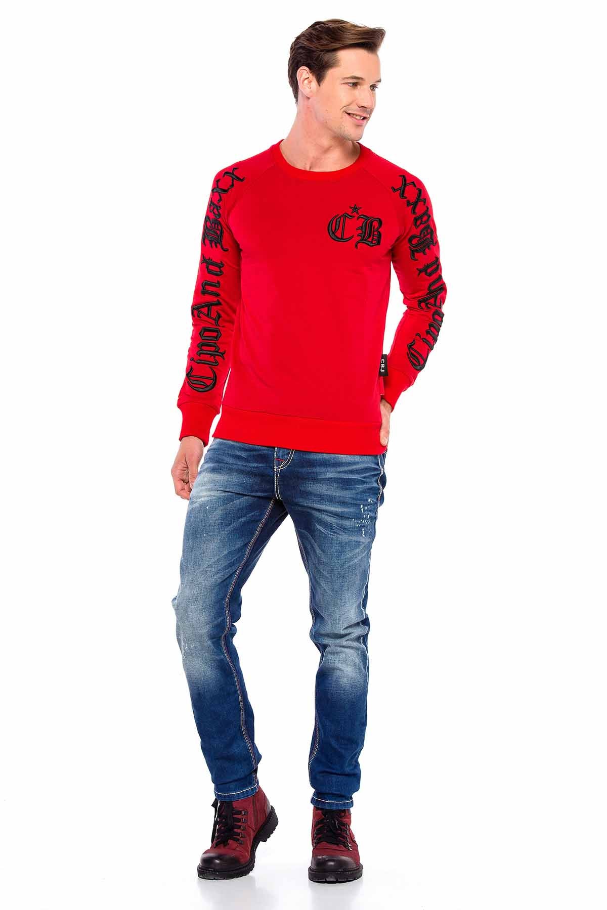 CL370 men sweatshirt with cool embroidery