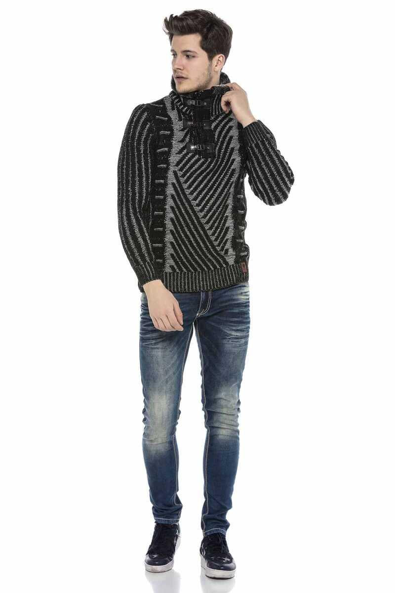 CP212 sweter męski z kołnierzem i klamrami