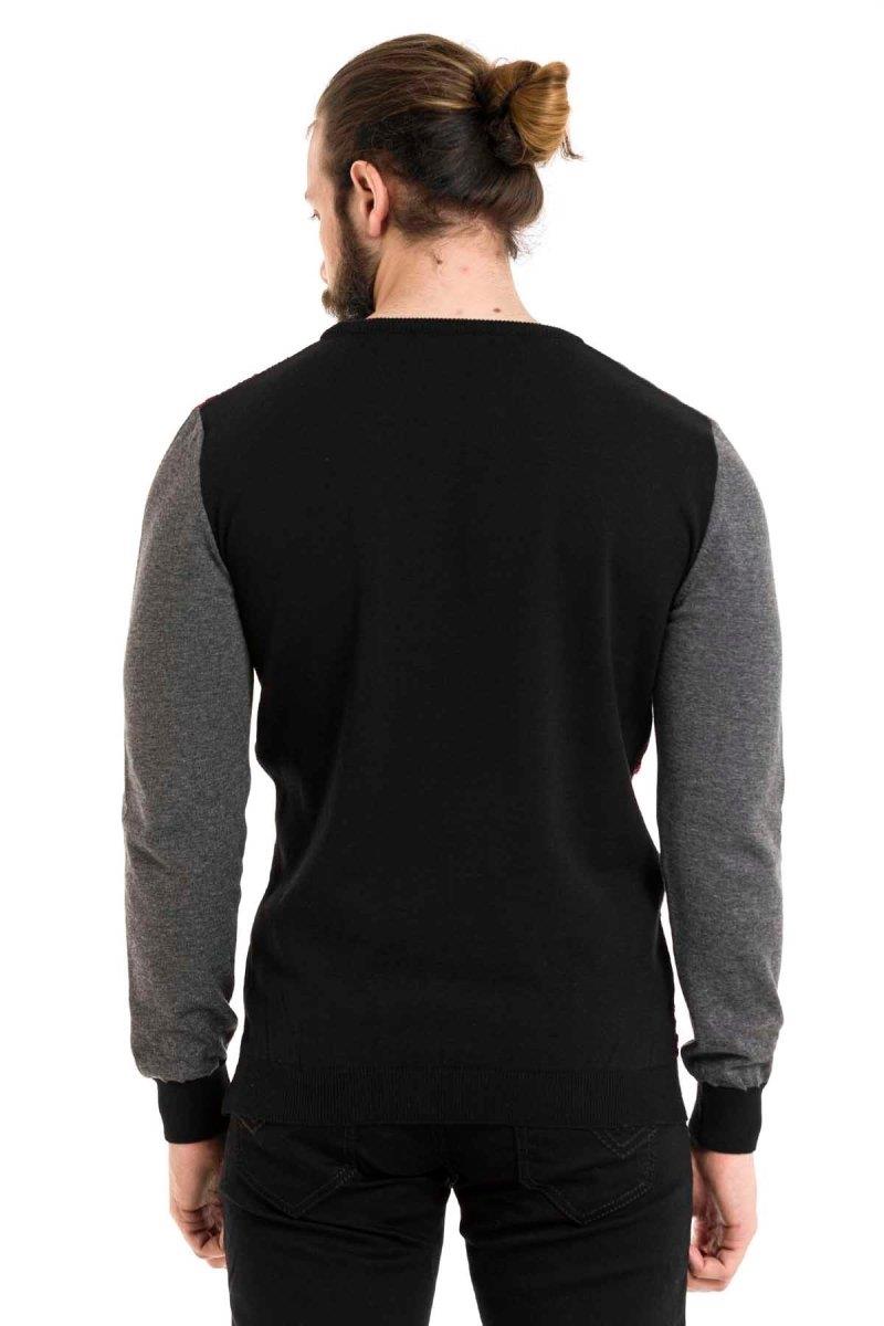CP263 Men Pull