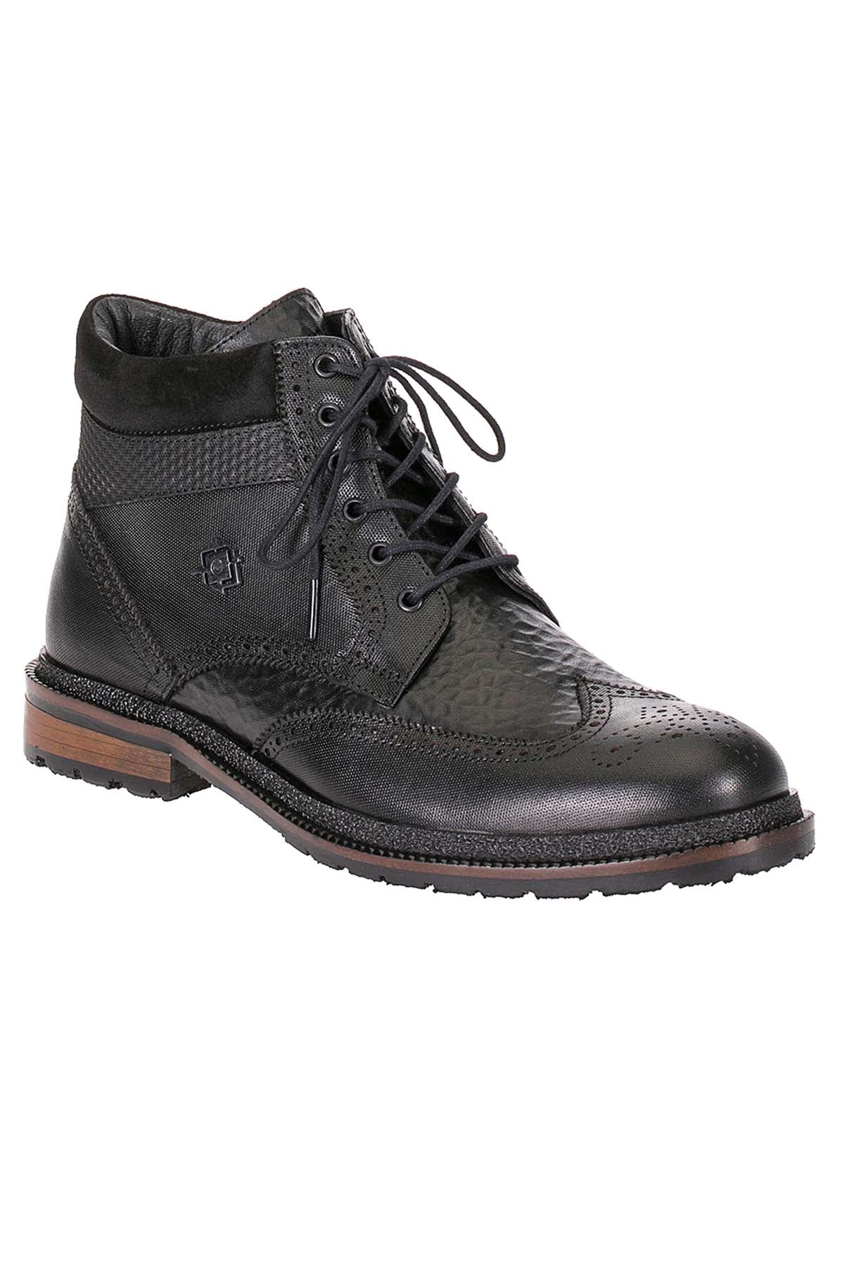 BLACK / 41