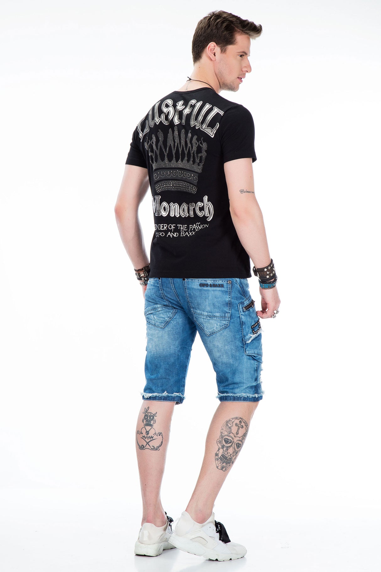 Camiseta para hombres CT377 con una impresión llamativa