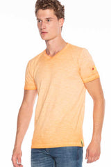 Camiseta para hombres CT596 con un pequeño parche de logotipo