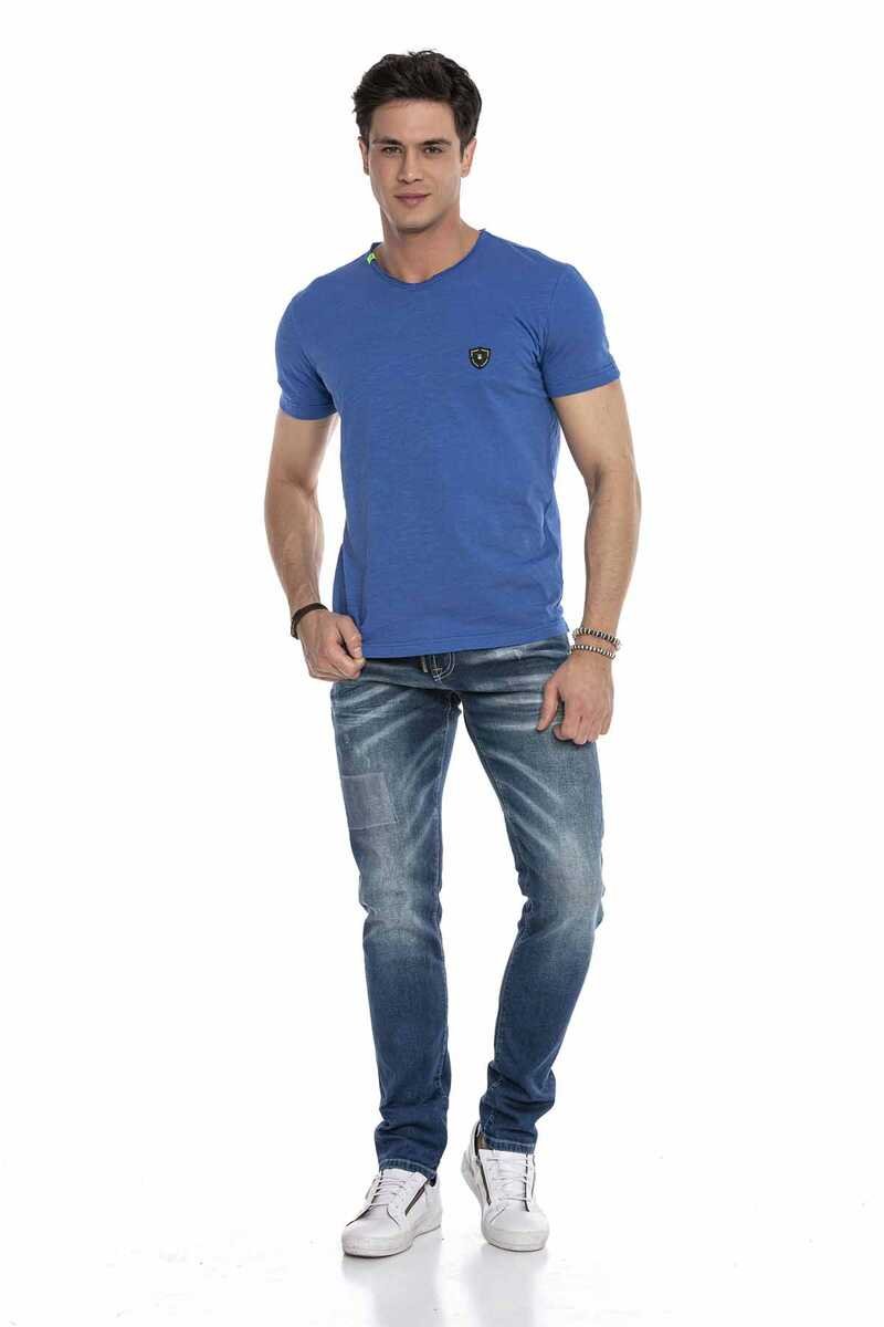 Camiseta para hombres CT648 en un aspecto deportivo