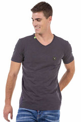 Camiseta para hombres CT648 en un aspecto deportivo