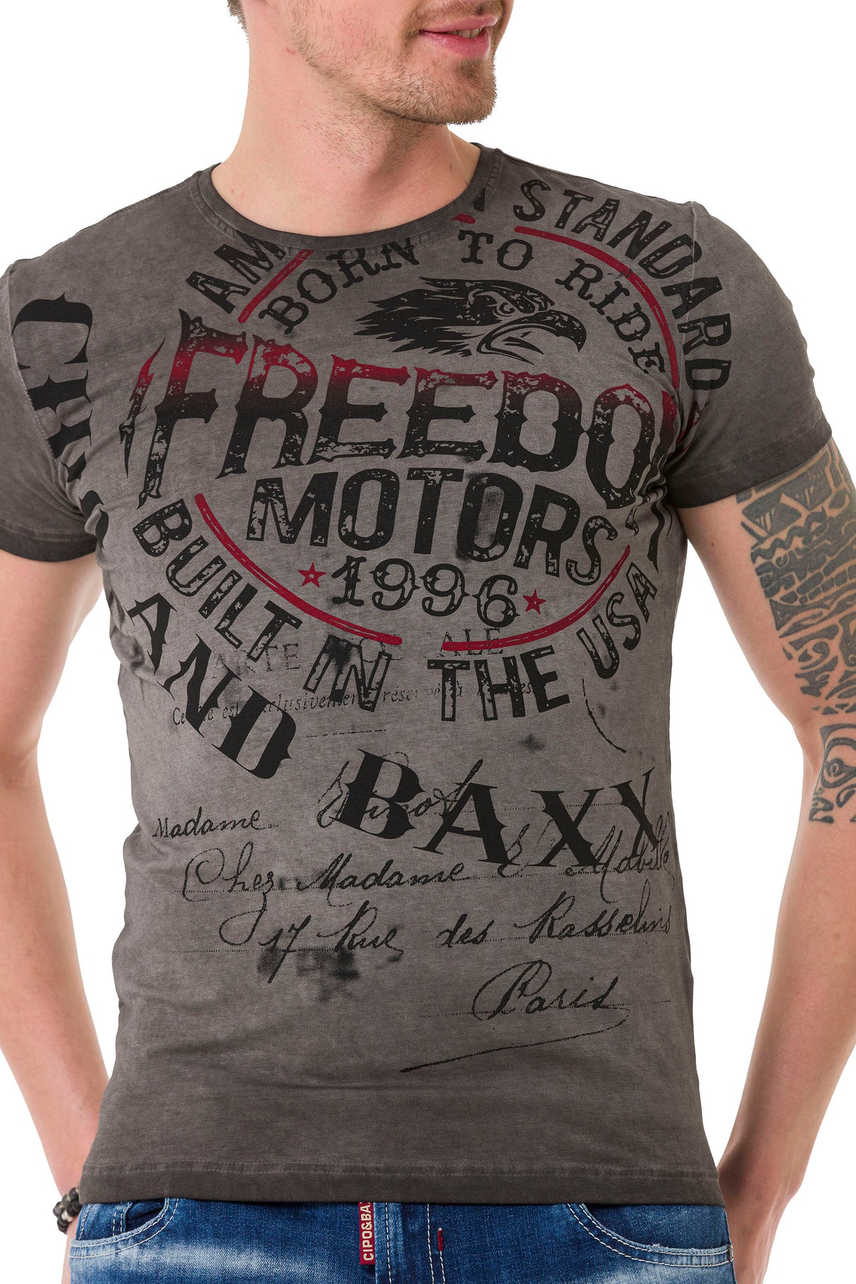CT689 Camiseta para hombres  con gran impronta