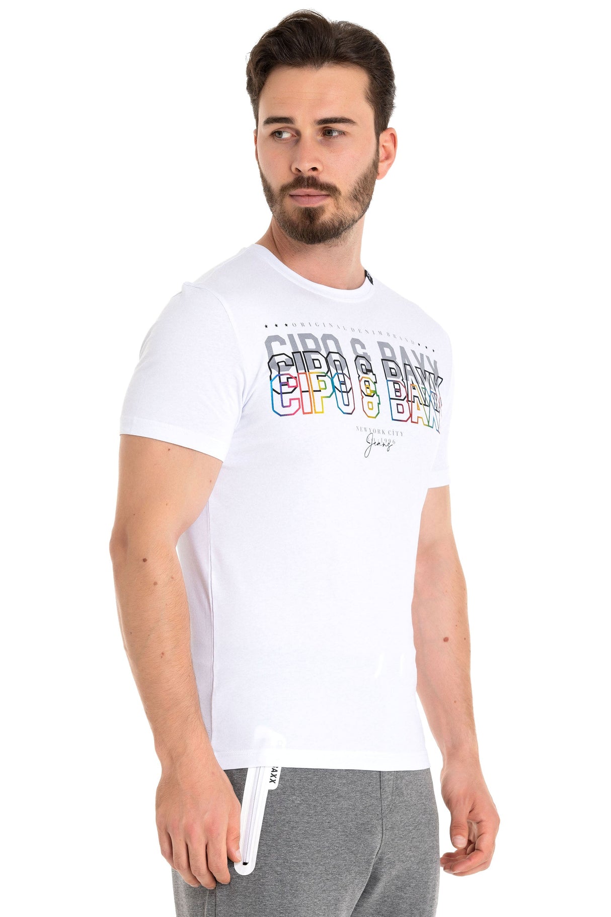 CT717 T-shirt homme avec impression chic sur la poitrine