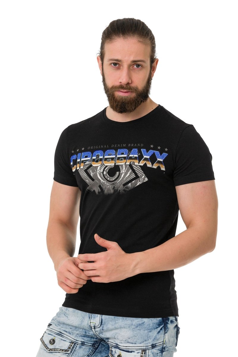 CT721 Camiseta para hombres  en una impresión de marca de aspecto extravagante