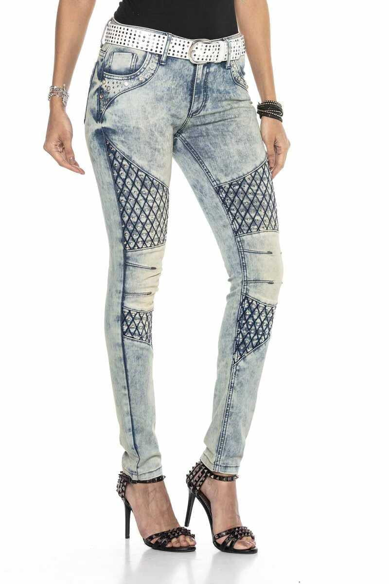 WD410 Femmes Slim-Fit Jeans dans un look moderne avec une ajustement maigre