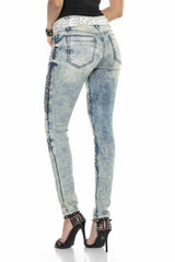 WD410 Femmes Slim-Fit Jeans dans un look moderne avec une ajustement maigre
