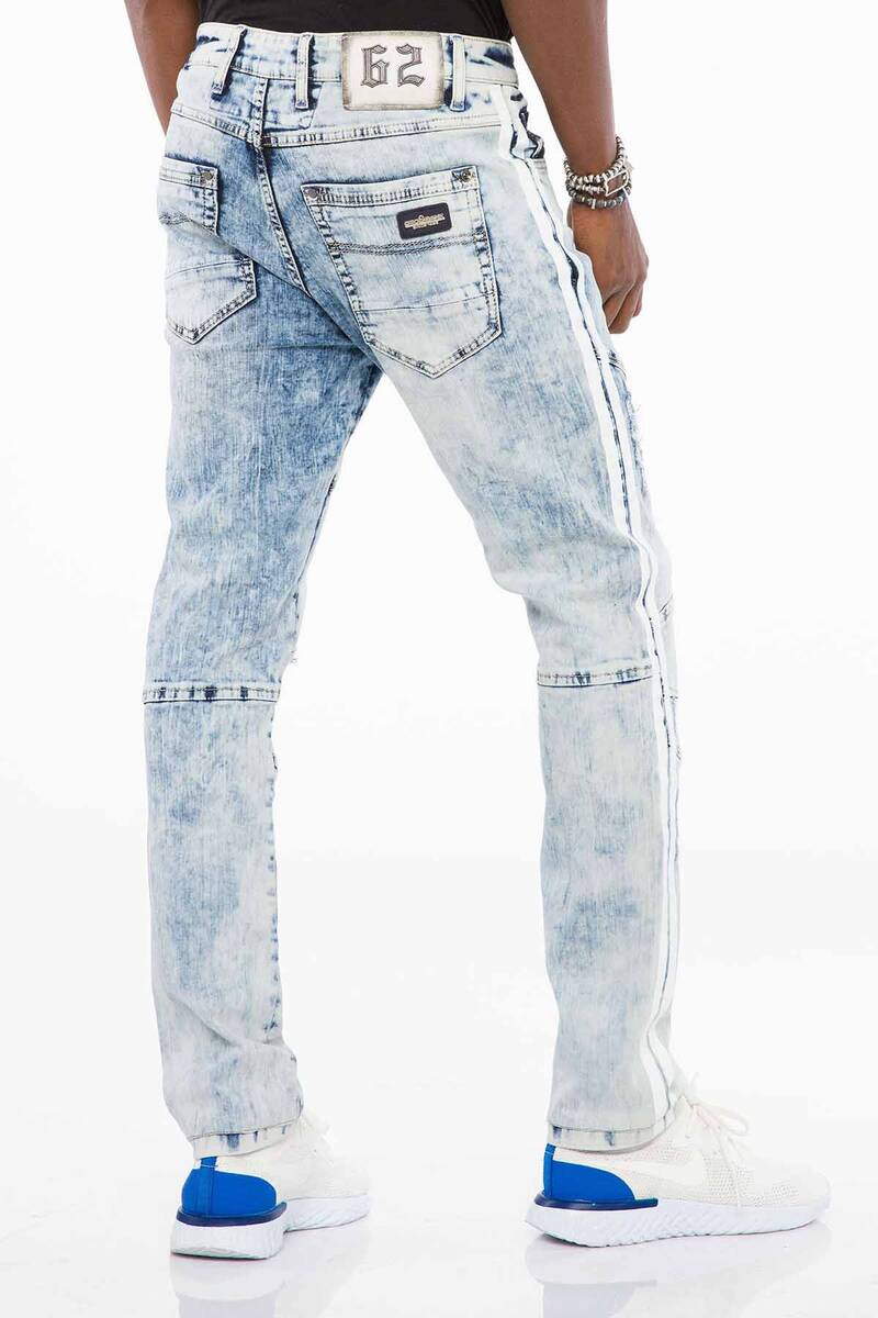 CD477 Los cómodos jeans de los hombres en el aspecto usado